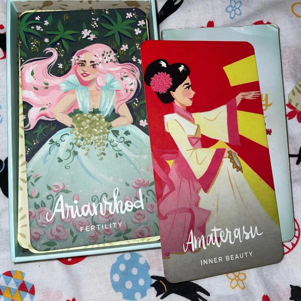 Legendary Ladies Goddess Oracle Deck - Picture 2 of 4